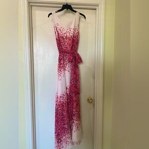 Tahari, Size 12, Elegant, Beautiful Flower Dress, Maxi